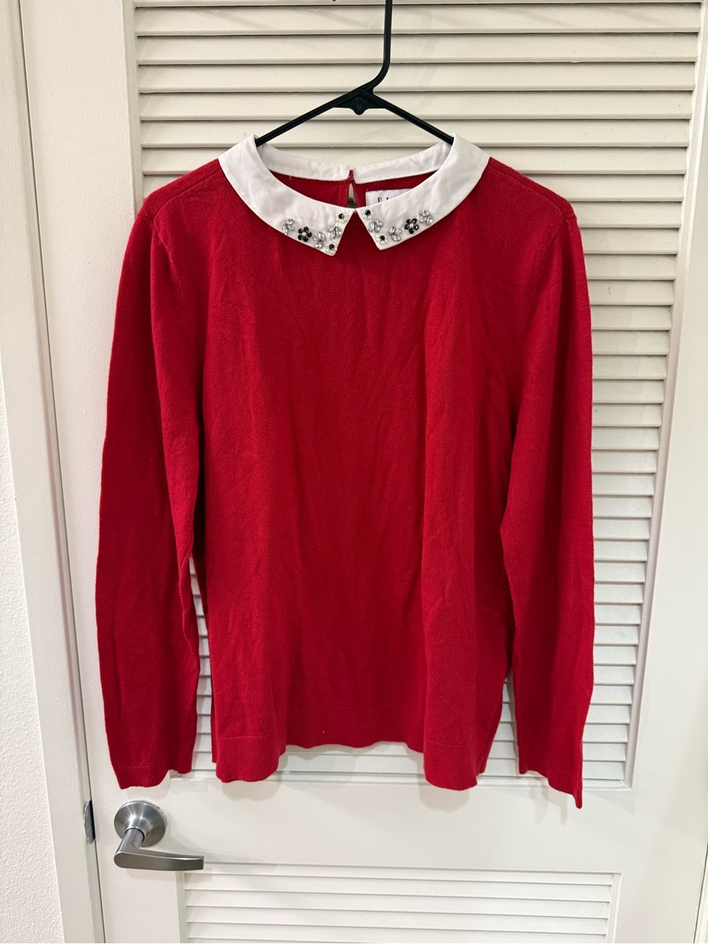 ELLE Women’s Embellished Peter Pan Collar Sweater (XL)